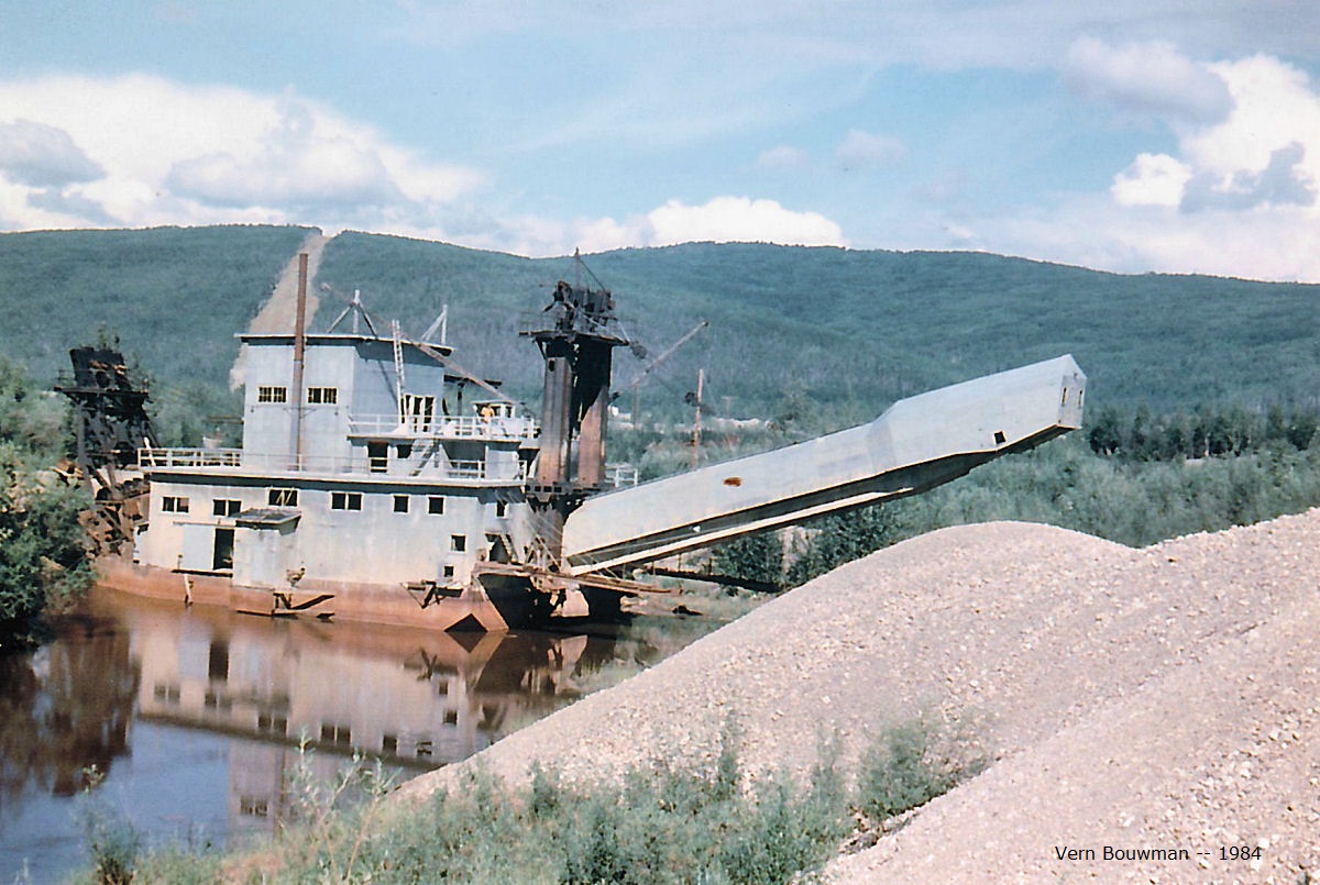 how does a giant gold dredge work on land